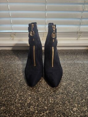 Women's Navy Blue Suede Pointed Toe Ankle Boots with Gold Zip